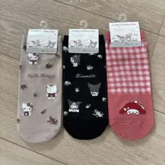 サンリオ　靴下　キティ　マイメロ　クロミ
