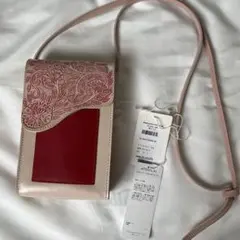 グレースコンチネンタル　カービングトライブス　V Flap mini Bag