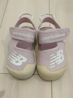 new balance ベビーサンダル ピンク 14cm