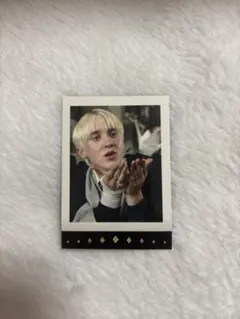 Item thumbnail for item 37011559-8057-4036-b273-c99098cbde68