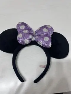 ミニーマウス カチューシャ 紫と白スパンコールドット
