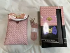 ほぼ未使用　アミューズメント　サンリオ　マイメロ　スマホポーチのサムネイル