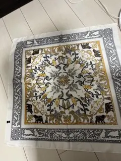 Eaphi INDIA PATTERN SATIN SCARF スカーフ エフィ - メルカリ