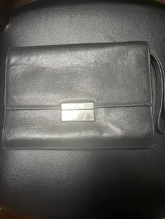GUCCI ブラックレザー クラッチバッグ