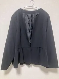 【値下げ】新品未使用 アベイル Ragout ペプラムジャケット ブラック 4Lのサムネイル