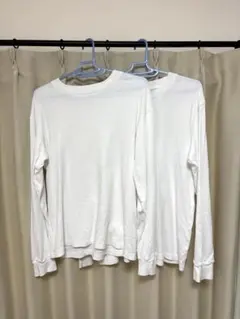 UNIQLO ロンT 白 Mサイズ 2枚セット 長袖Tシャツ