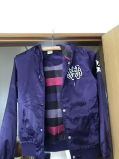 NIKE 紫 ジャンパー