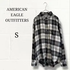 アメリカンイーグル チェックシャツ S ボイフレンドフィット ネルシャツのサムネイル