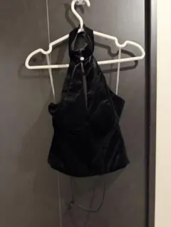 House of cb XS Zia 黒いハイネックベルベットキャミソール