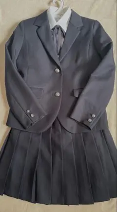 アリサナ　165cm スーツ