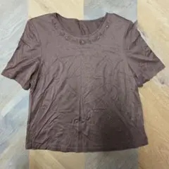 leilian 刺繍とラインストーン付き 半袖カットソー ブラウン y87のサムネイル