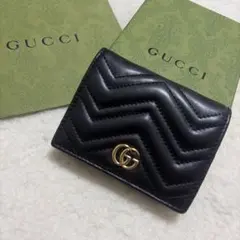 GUCCI　グッチ　折り財布　GGマーモント　ブラック　黒　極美品‼️
