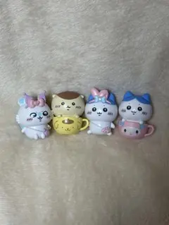 サンリオ　ちいかわ　くりまんじゅう　ハチワレ　モモンガ　シークレットマスコット