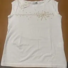a.v.v オフホワイト　Tシャツのサムネイル