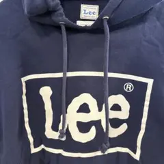 【値下げ】Lee ネイビー ロゴパーカーのサムネイル