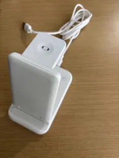 【訳あり特価】3in1 ワイヤレス充電器 ケーブル付 白