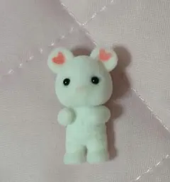 シルバニアファミリー　マシュマロネズミの小さい赤ちゃん　赤ちゃん