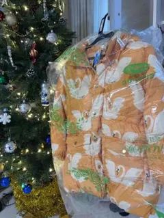 オレンジ スワン柄 ダウンコート