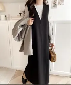 クラシカルエルフ Vネック ロングワンピース Ｓサイズ