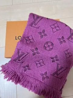 LOUIS VUITTON ピンク　マフラー　ルイヴィトン