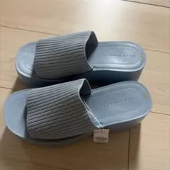 新品 タグ付き　ローリーズファーム カンドウフィットニットサンダル　ブルー