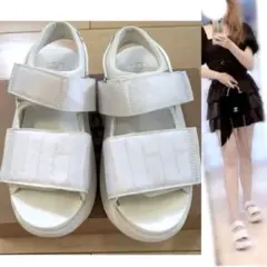 UGG アグ クラウド ストラップ サンダル23.5ワイド最安値❣️のサムネイル