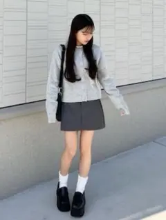 グレー ミニスカパン