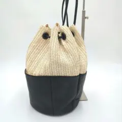 美品　GRES グレ　ショルダーバッグ　バケツ型　バックパック　2wayバッグのサムネイル