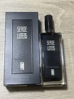 Écrin de fumée 50mL 香水のサムネイル