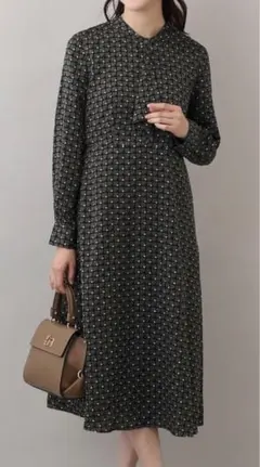 新品　アンタイトル　長袖　ロングワンピース　日本製　3L サイズ44