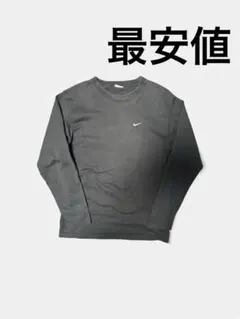 最安値　Nike ロンT