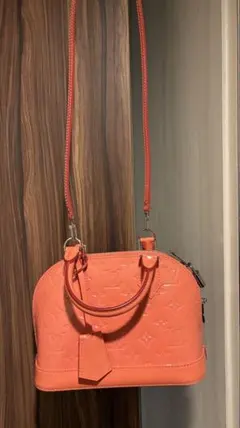 Item thumbnail for item 47aed4a2-af5f-4ce4-87d3-bede3adbfd61