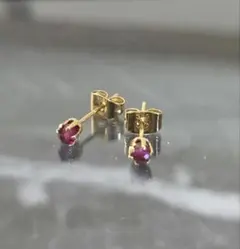 天然石ピアス　シンセスティックルビー　ピアス