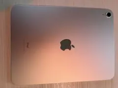 ケース付iPad 第10世代 Wi-Fiモデル 64GB シルバー　フィルムあり