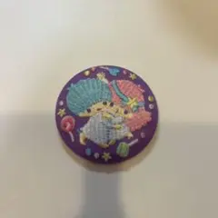 サンリオキャラクターズ キキララ リトルツインスターズ 缶バッチ 刺繍