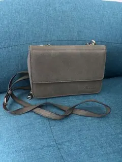 ショルダーバッグ 長財布タイプ カーキ カード収納 多数 旅行に◎