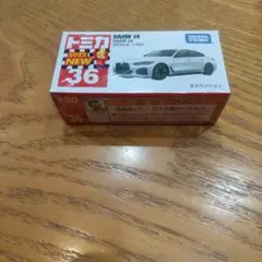 タカラトミー BMW i4 ミニカー 1/65 スケール 新品 - メルカリ
