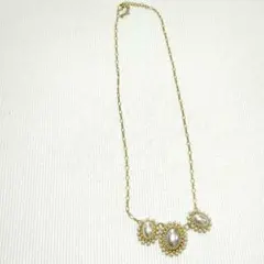 【美品】3連フェイクパールネックレス ゴールド 結婚式 入学式 フォーマル上品