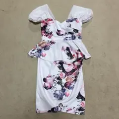 フラワープリント オフショル ペプラムドレス