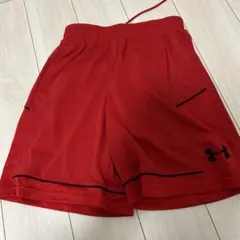 Under Armour レッドショートパンツ LG/G