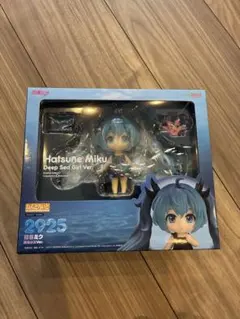 ねんどろいど 初音ミクNo.2925 深海少女Ver. - メルカリ