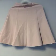 【RENE】ピンクベージュ フレアスカート ひざ丈 リボンのサムネイル