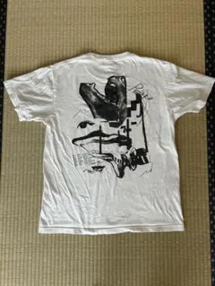 CHILLZ グラフィックプリント Tシャツ - メルカリ