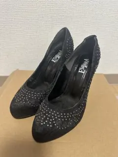 ブラックパンプス　スタッズ付き　ブラックのサムネイル