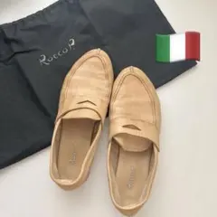 値下げ）イタリア製　RoccoP.レザーローファー　ベージュのサムネイル