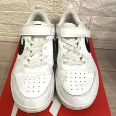 20cm スニーカー