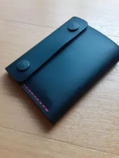 ブラックレザー ヌメ革ウォレット