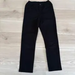 ストレートパンツ【GU ジーユー 】130センチ　黒パン