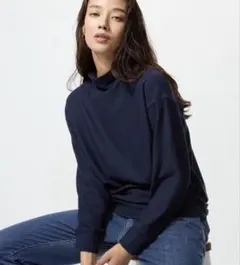 ユニクロ　ソフトニットフリースモックネック