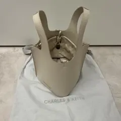 美品 Charles & Keith 2way バケットバッグ ショルダー
